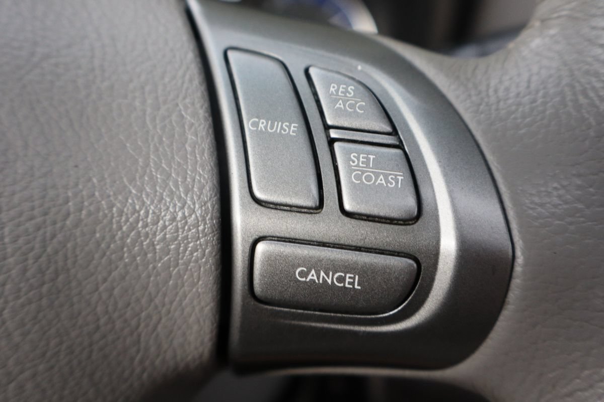Used 2010 Subaru Forester 2.5X Limited w/ Popular Equipment Group 4B AWD/4WD image 31