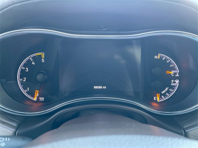 Used 2018 Jeep Grand Cherokee Overland image 12