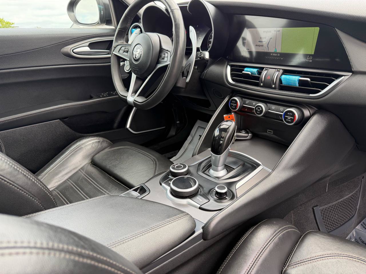 Used 2018 Alfa Romeo Giulia Ti Sport w/ Quick Order Package 22U Sport RWD image 59