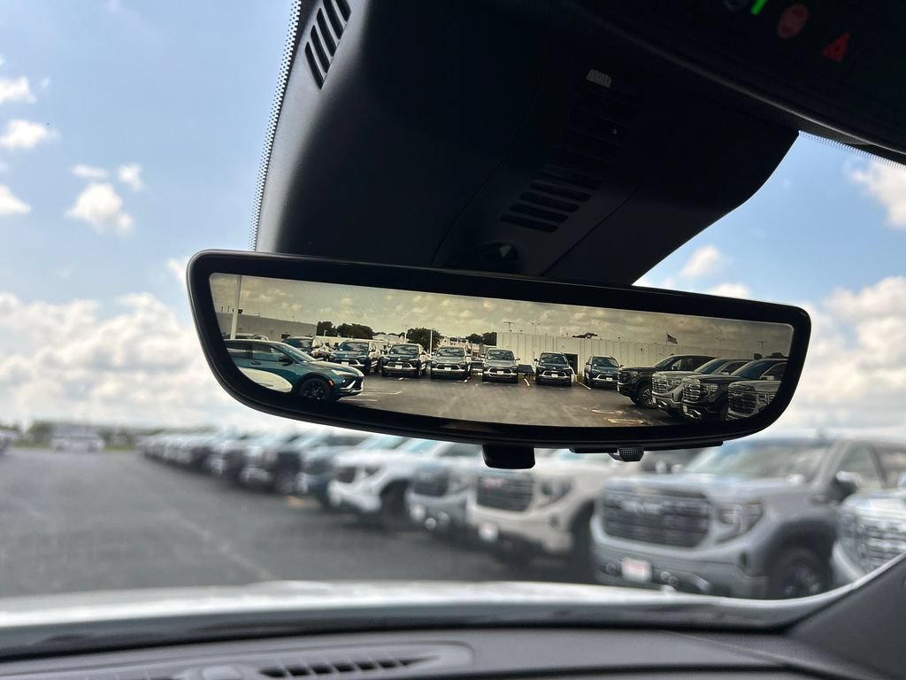 New 2027 Buick Enclave Preferred w/ Power Package FWD image 27
