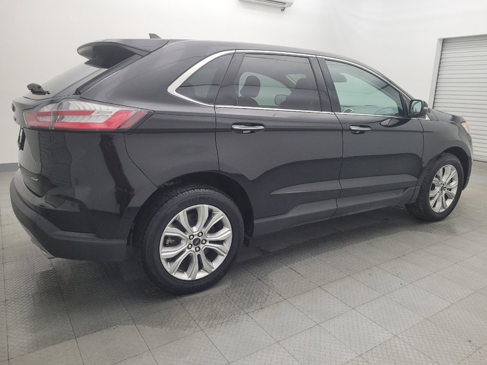 Used 2023 Ford Edge Titanium image 10