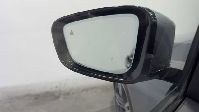 Used 2018 BMW 640i Gran Turismo xDrive image 11