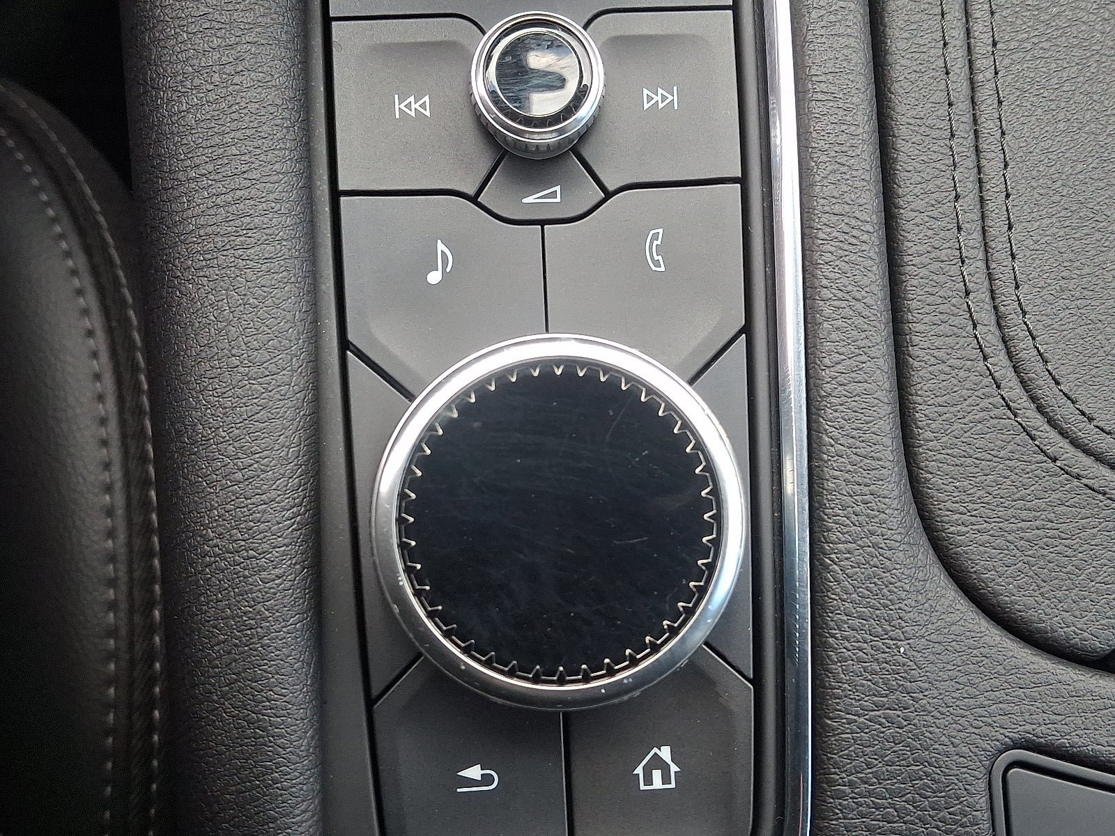 Certified 2022 Cadillac XT5 Luxury AWD/4WD image 26