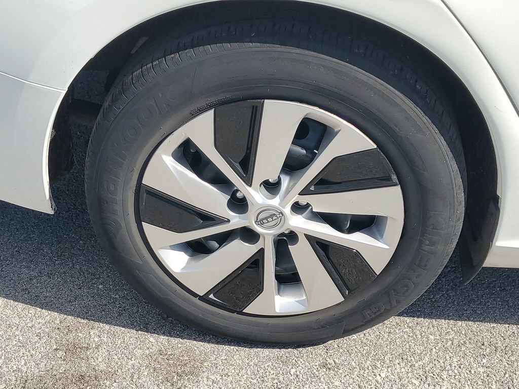 Used 2024 Nissan Altima 2.5 S FWD image 5
