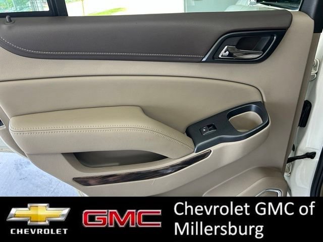 Used 2015 GMC Yukon SLT AWD/4WD image 25