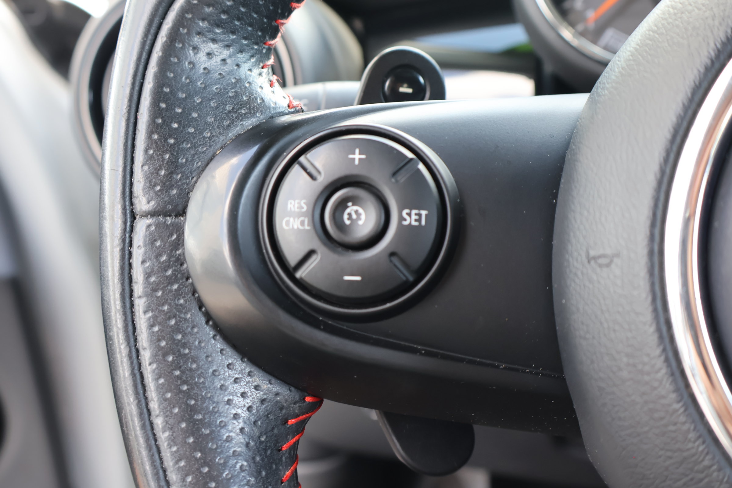 Used 2020 MINI Cooper S FWD image 24