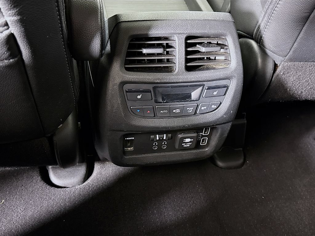 Used 2019 Honda Pilot Elite image 30