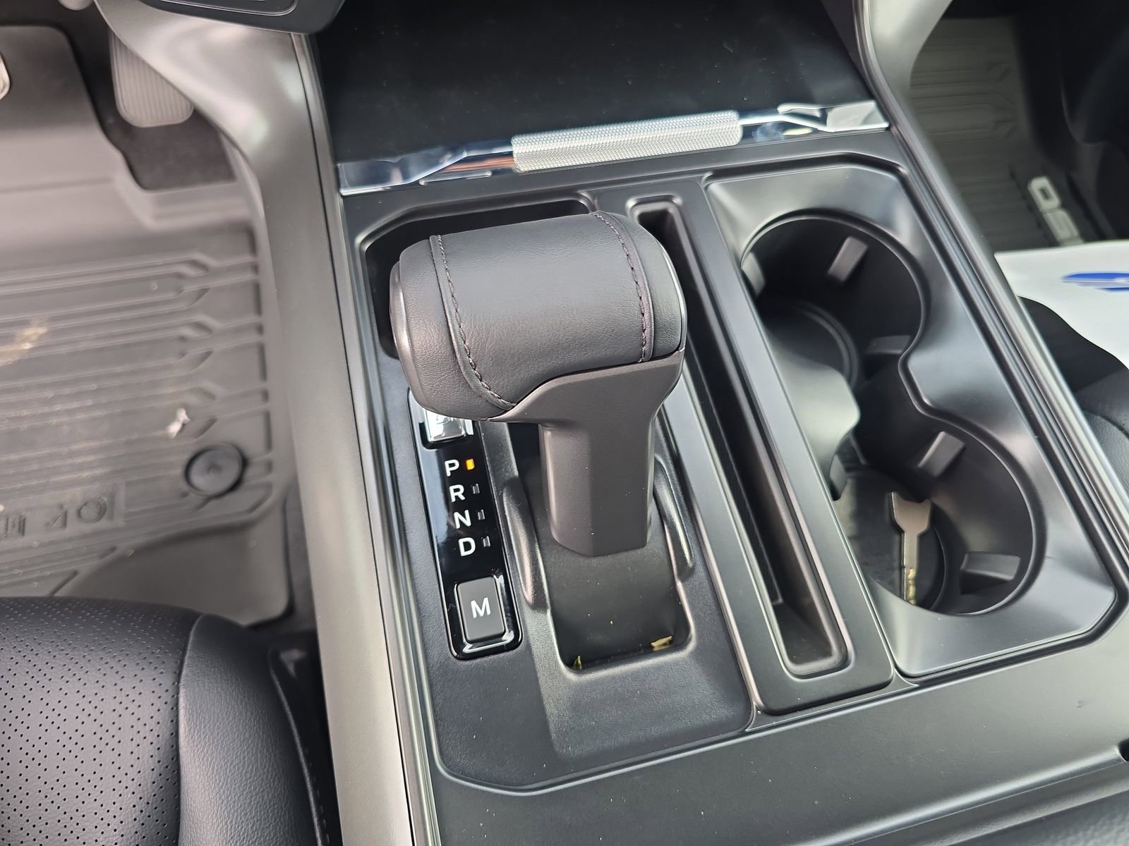 New 2025 Ford F150 Lariat w/ Equipment Group 502A High image 19