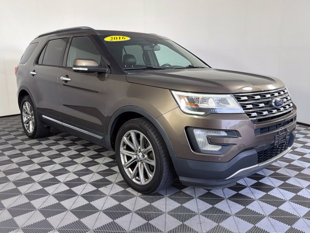 Used 2016 Ford Explorer Limited AWD/4WD image 4