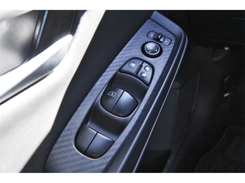 Used 2025 Nissan Sentra SV w/ All-Weather Package image 20