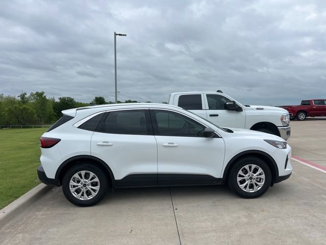 Used 2024 Ford Escape Active FWD image 3