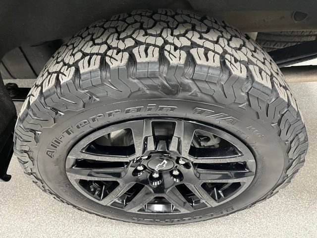 Used 2022 Chevrolet Silverado 1500 RST AWD/4WD image 26
