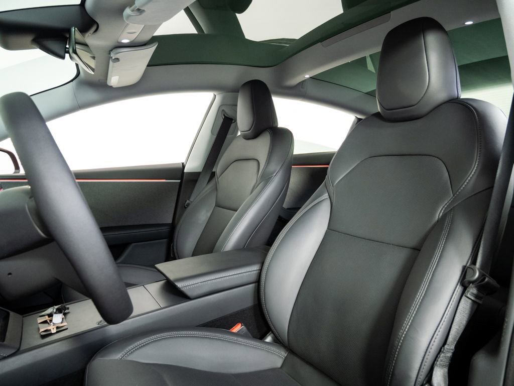 Used 2024 Tesla Model 3 Standard Range image 5
