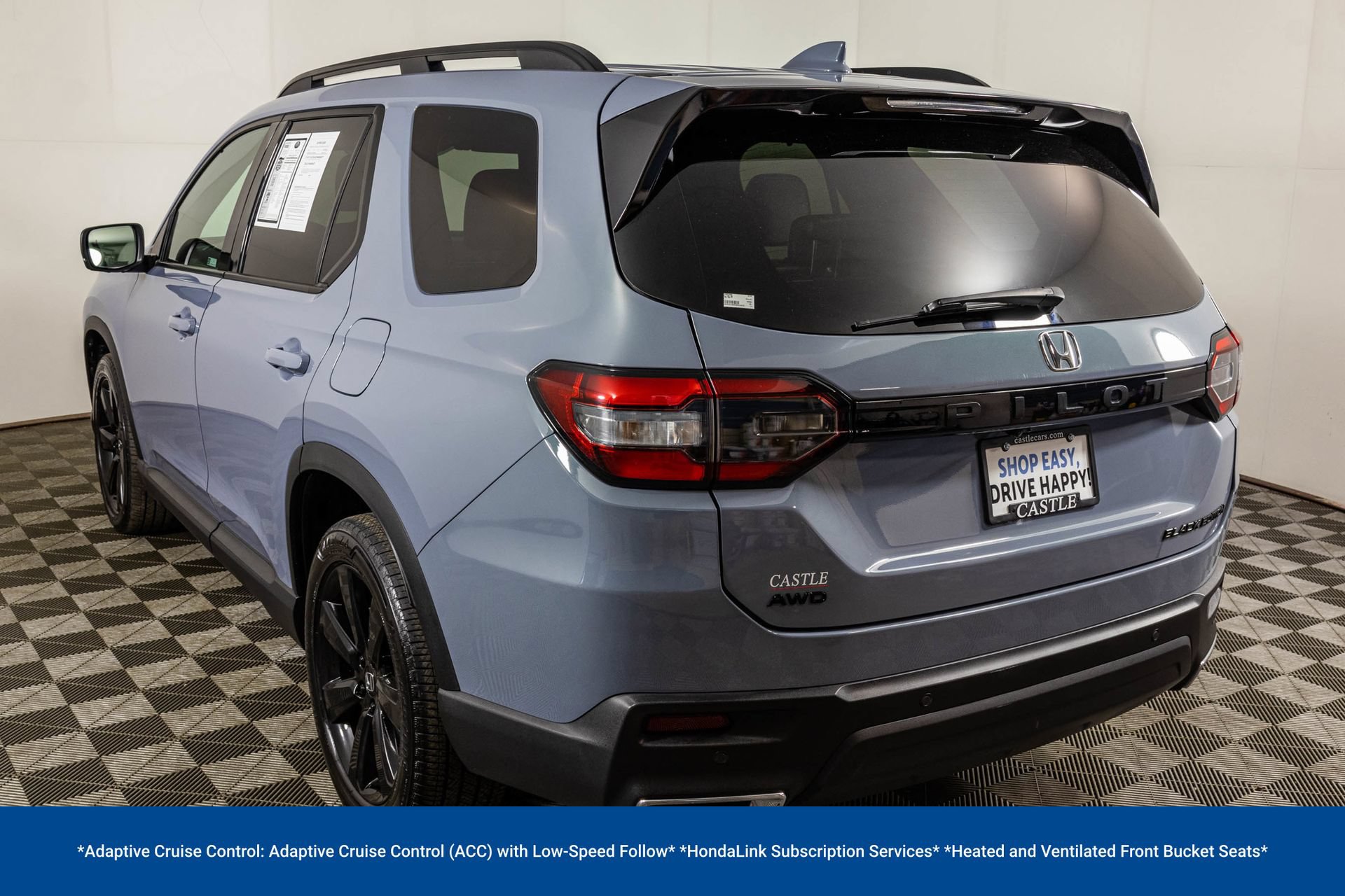 Used 2025 Honda Pilot Black Edition image 24