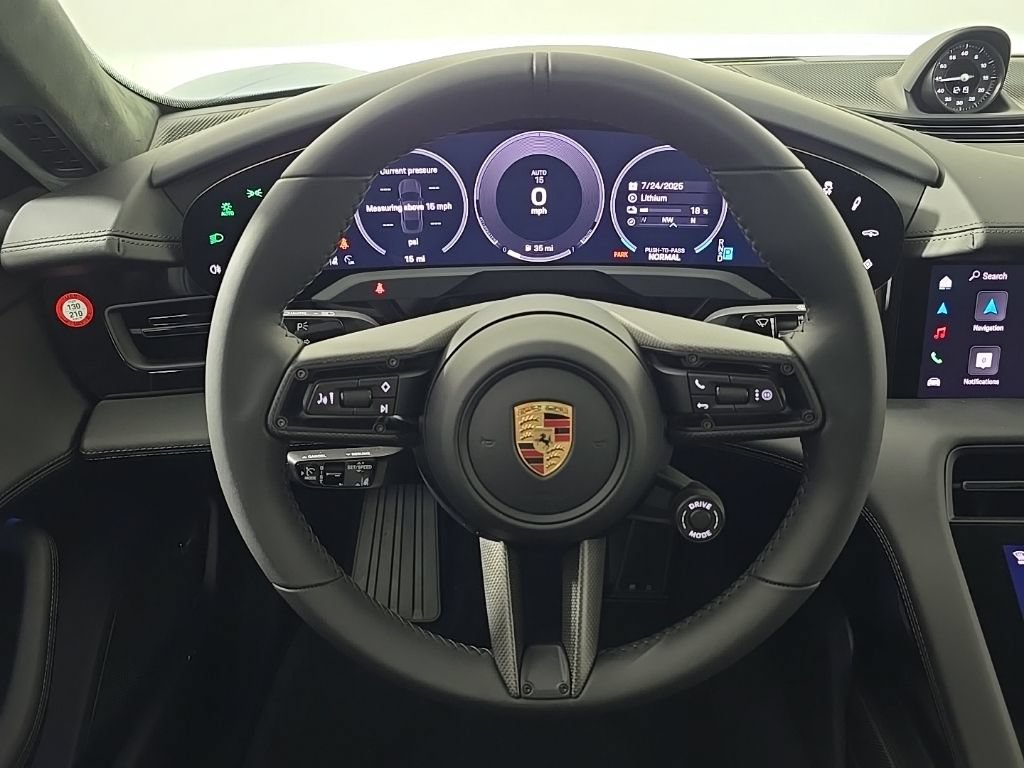 Used 2025 Porsche Taycan GTS AWD/4WD image 29