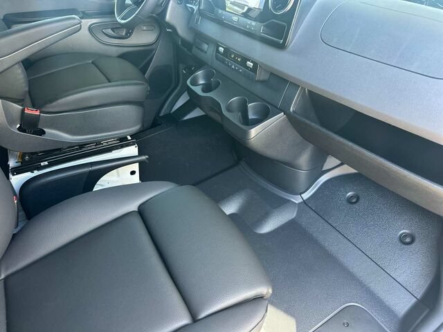 New 2026 Mercedes-Benz Sprinter 2500 image 14