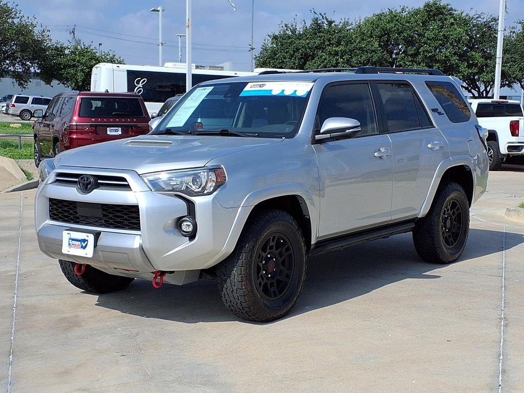 Used 2024 Toyota 4Runner TRD Off-Road Premium AWD/4WD image 3