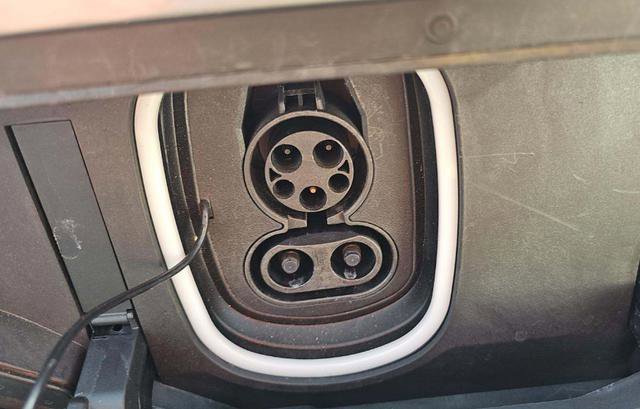 Used 2024 Cadillac Lyriq Tech image 9