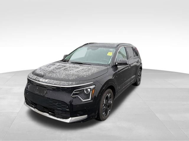 Used 2025 Kia Niro Wind w/ Wind Preserve Package image 4