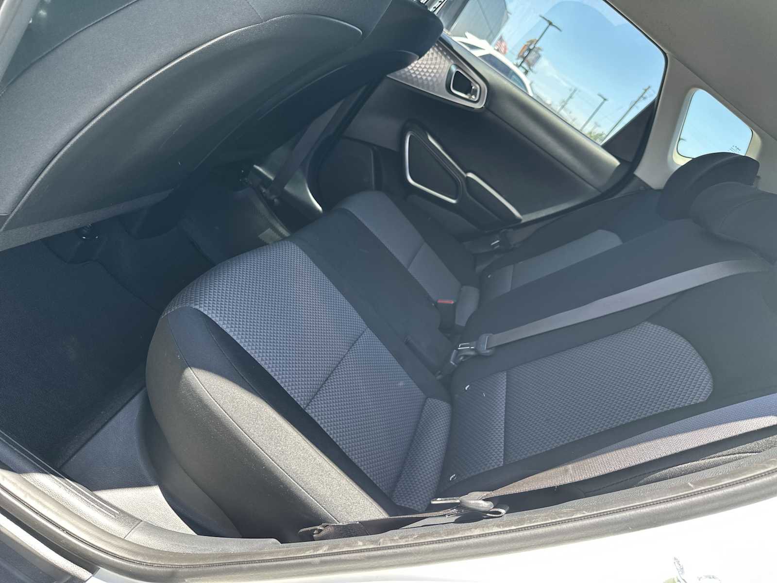 Used 2023 Kia Soul LX w/ LX Technology Package FWD image 21