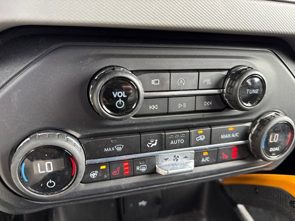 Used 2023 Ford Bronco Badlands AWD/4WD image 11