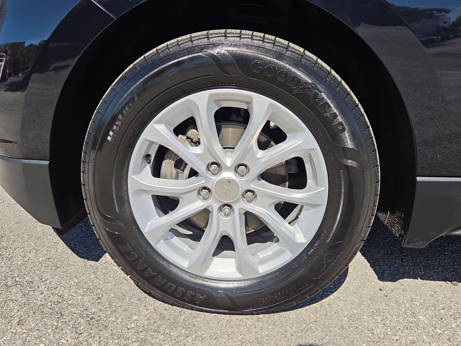 Used 2020 Chevrolet Equinox LS w/ LS Convenience Package FWD image 30