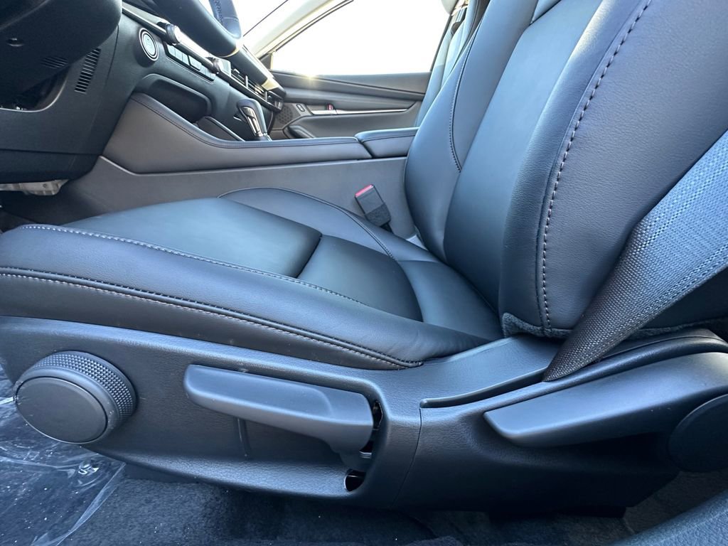 New 2026 MAZDA MAZDA3 s Sport image 10