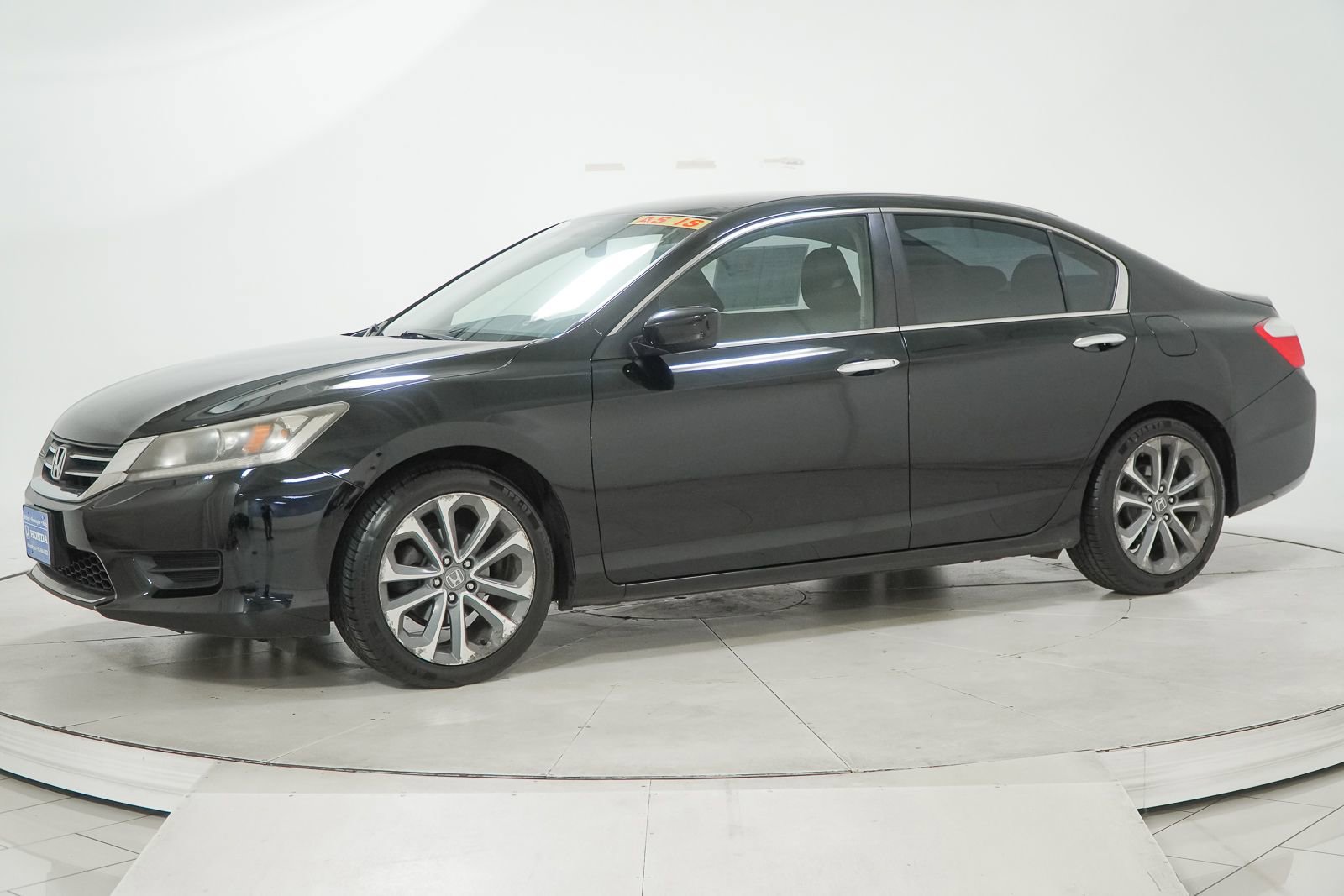 Used 2015 Honda Accord LX image 5