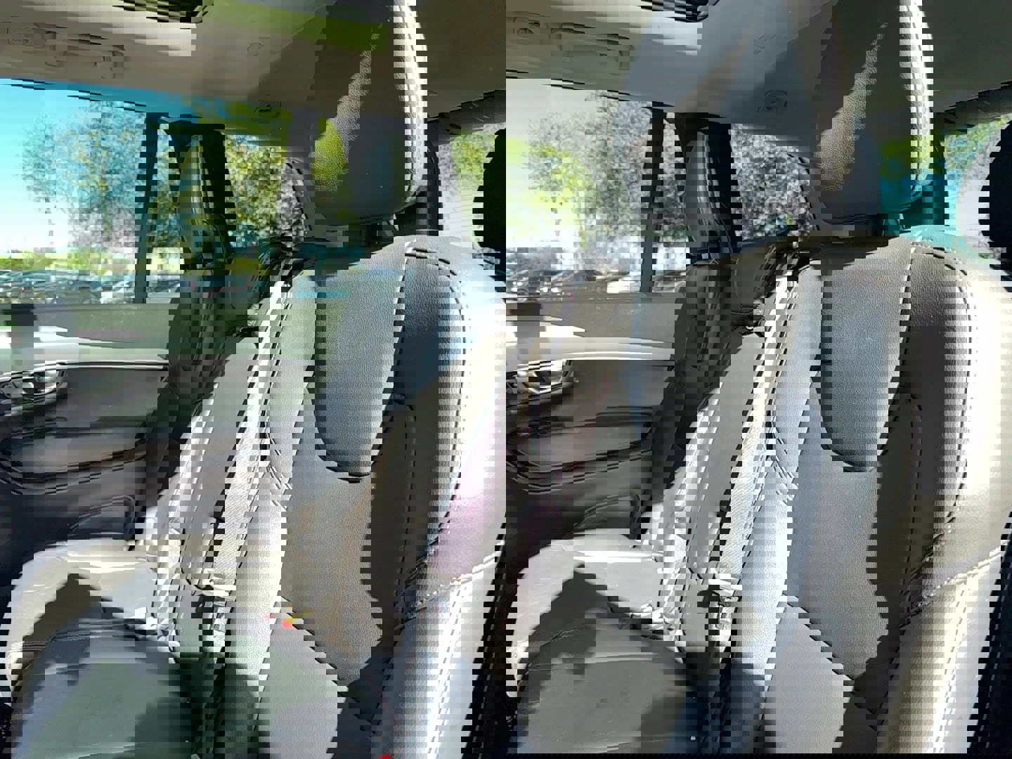 Certified 2023 Volvo XC90 B5 Core w/ Protection Package Premier image 14