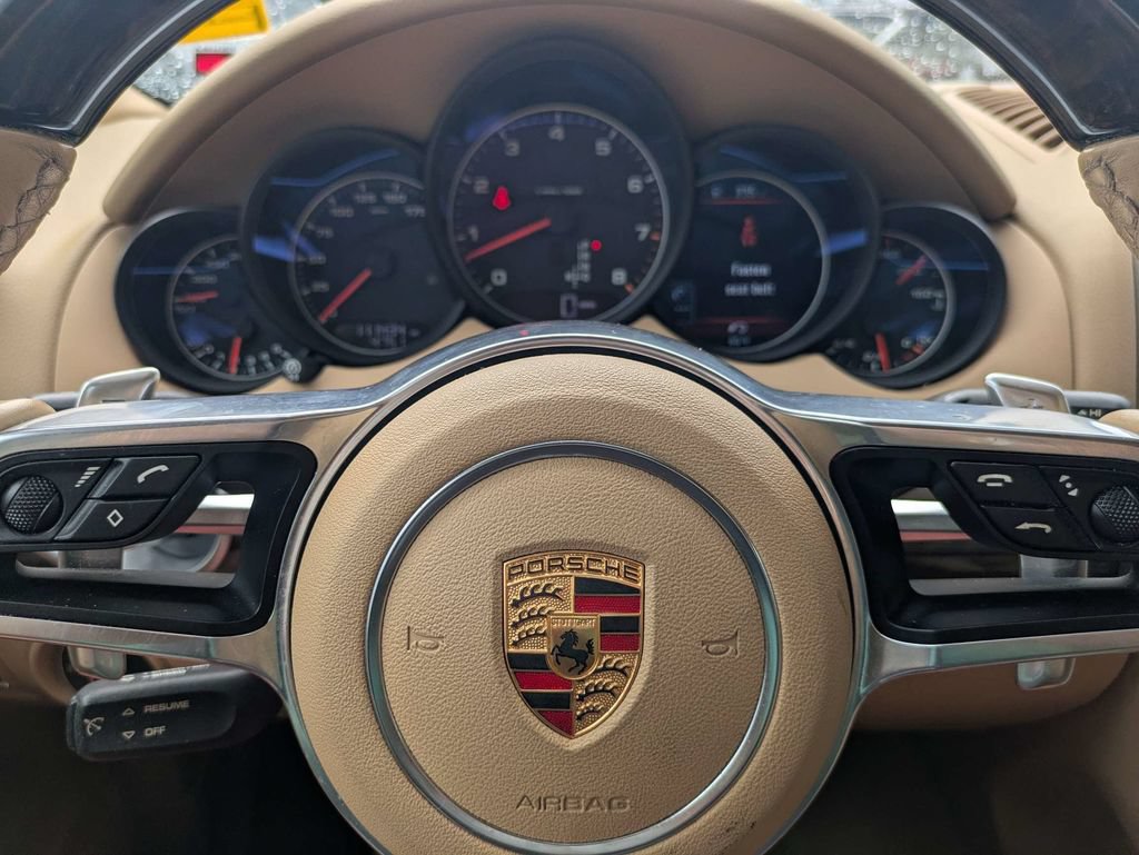 Used 2016 Porsche Cayenne AWD/4WD image 30