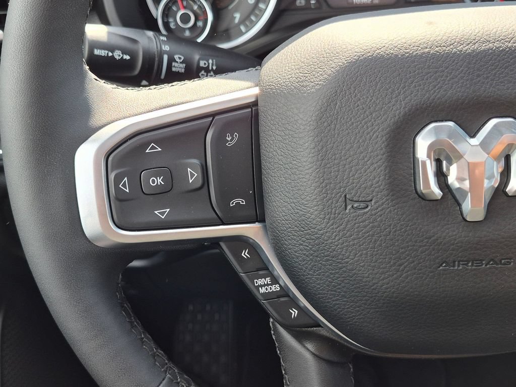 Used 2025 RAM 1500 Big Horn AWD/4WD image 12