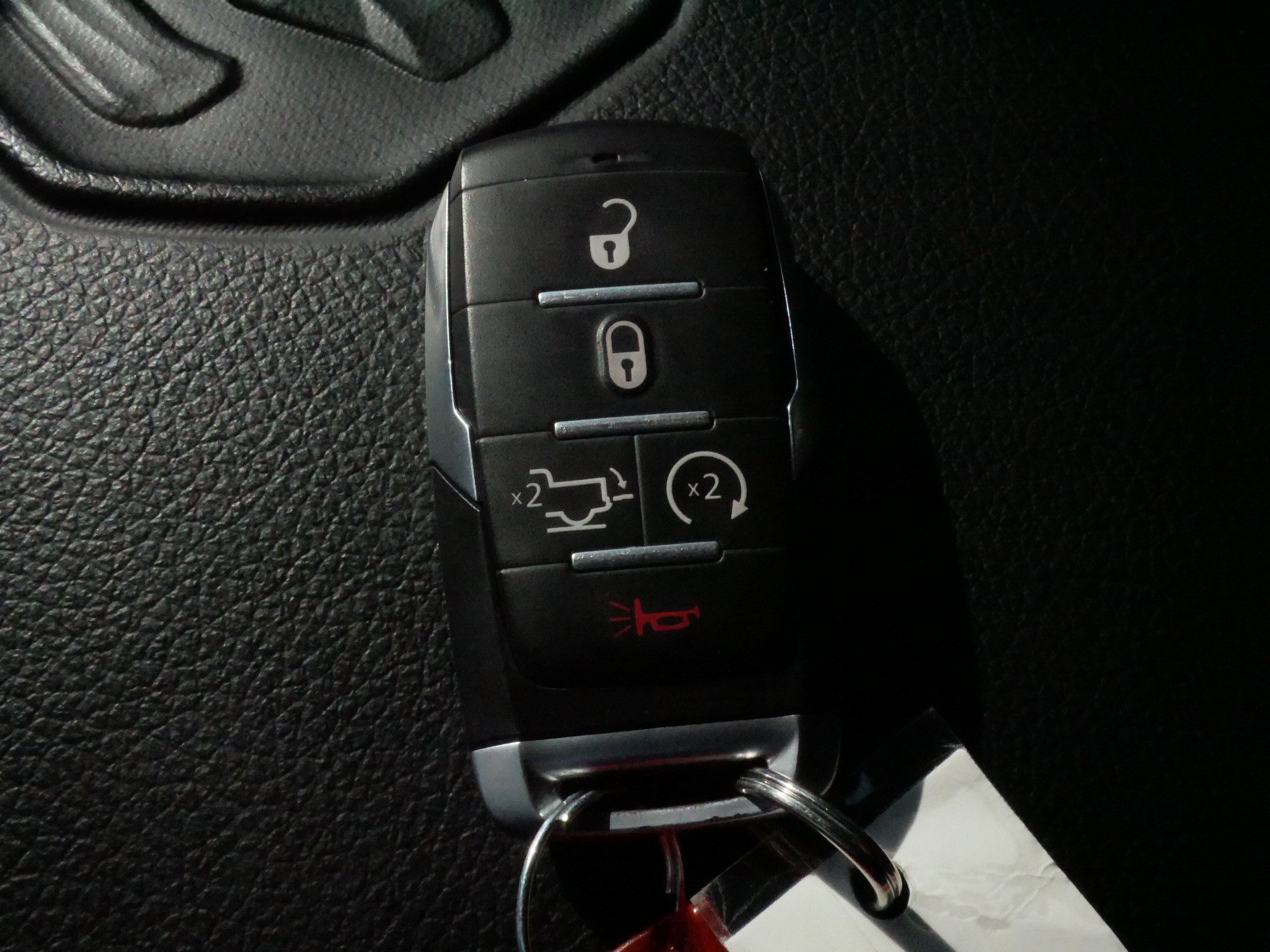 Used 2021 RAM 1500 Laramie AWD/4WD image 31
