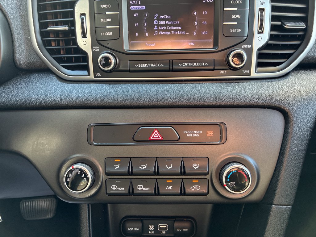 Used 2018 Kia Sportage LX AWD/4WD image 22