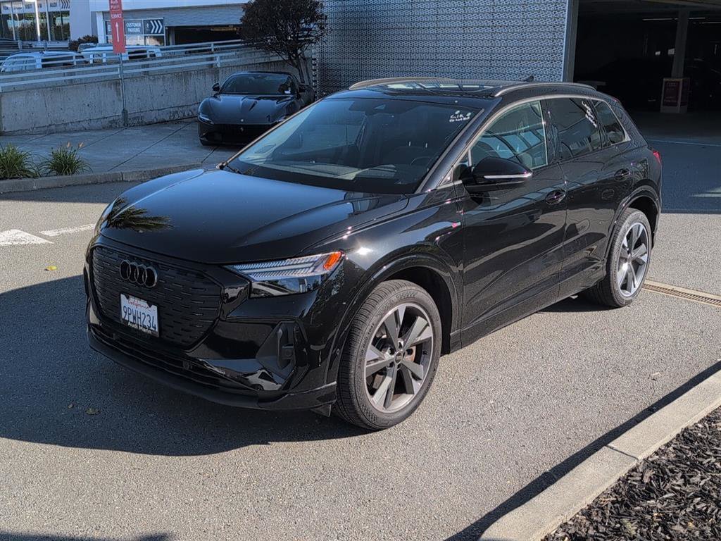Used 2023 Audi Q4 e-tron Prestige w/ Black Optic Package AWD/4WD image 1