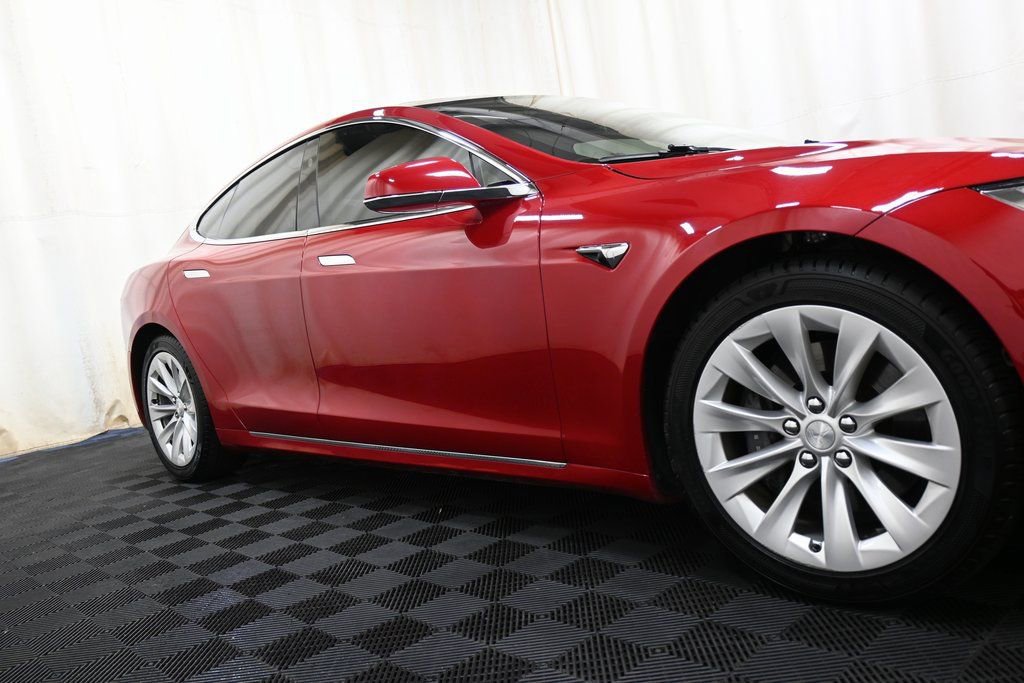 Used 2017 Tesla Model S 90D image 11