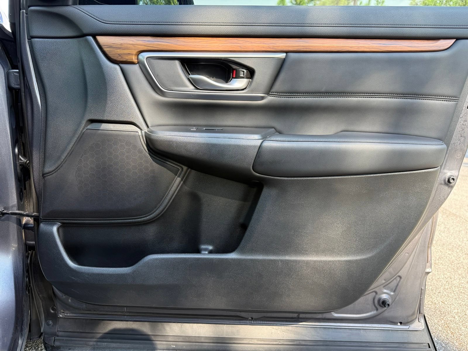 Used 2021 Honda CR-V EX-L image 44