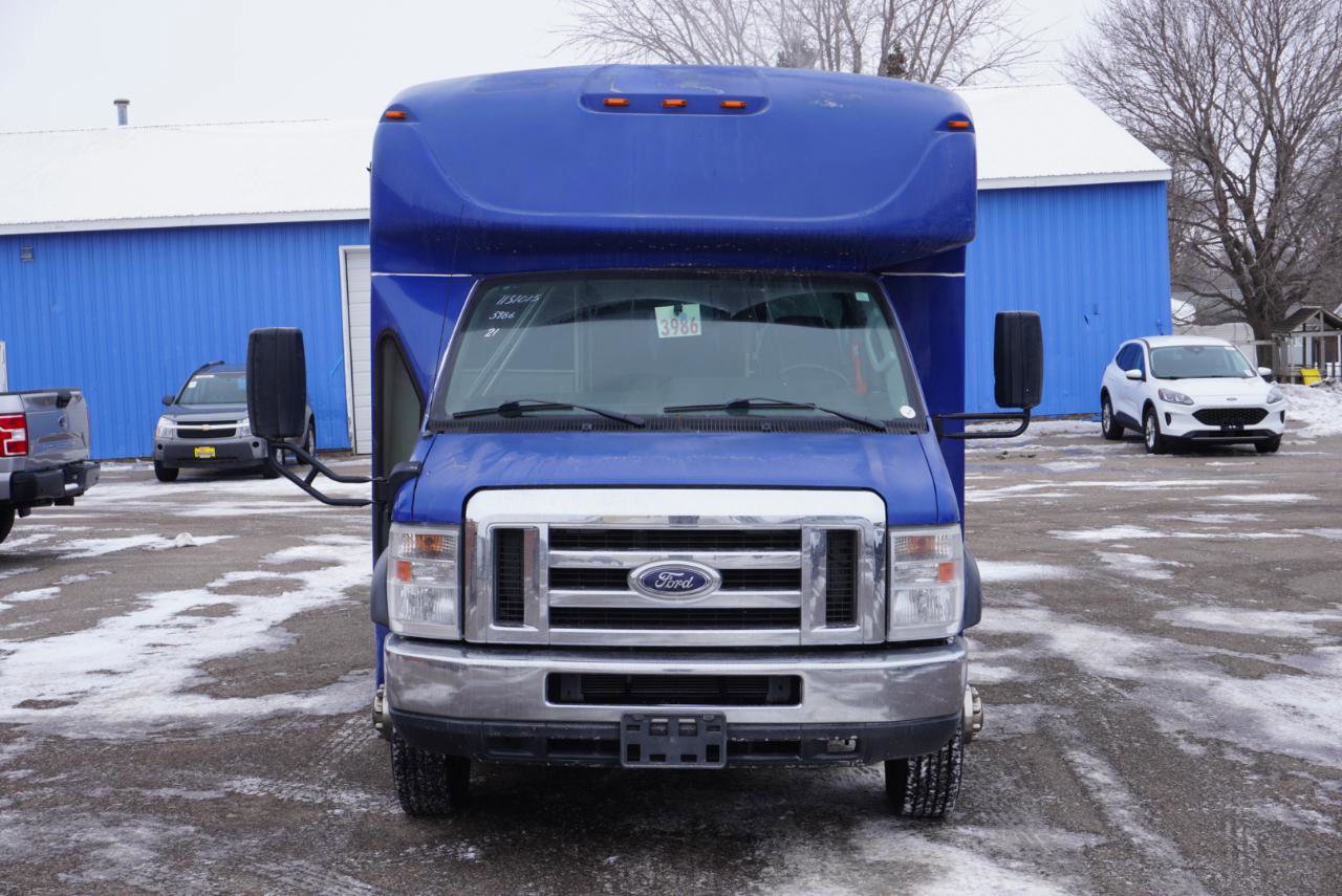 Used 2019 Ford E-450 and Econoline 450 Super Duty w/ Shuttle Bus Prep Package image 8