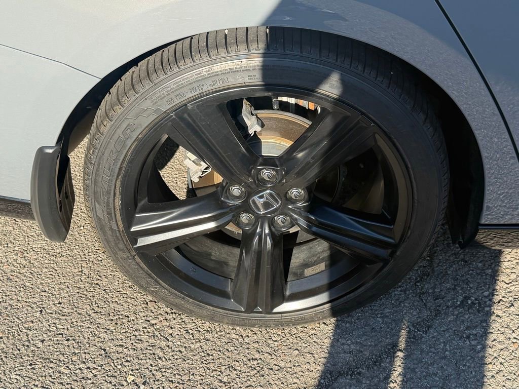 Used 2025 Honda Accord Sport image 13