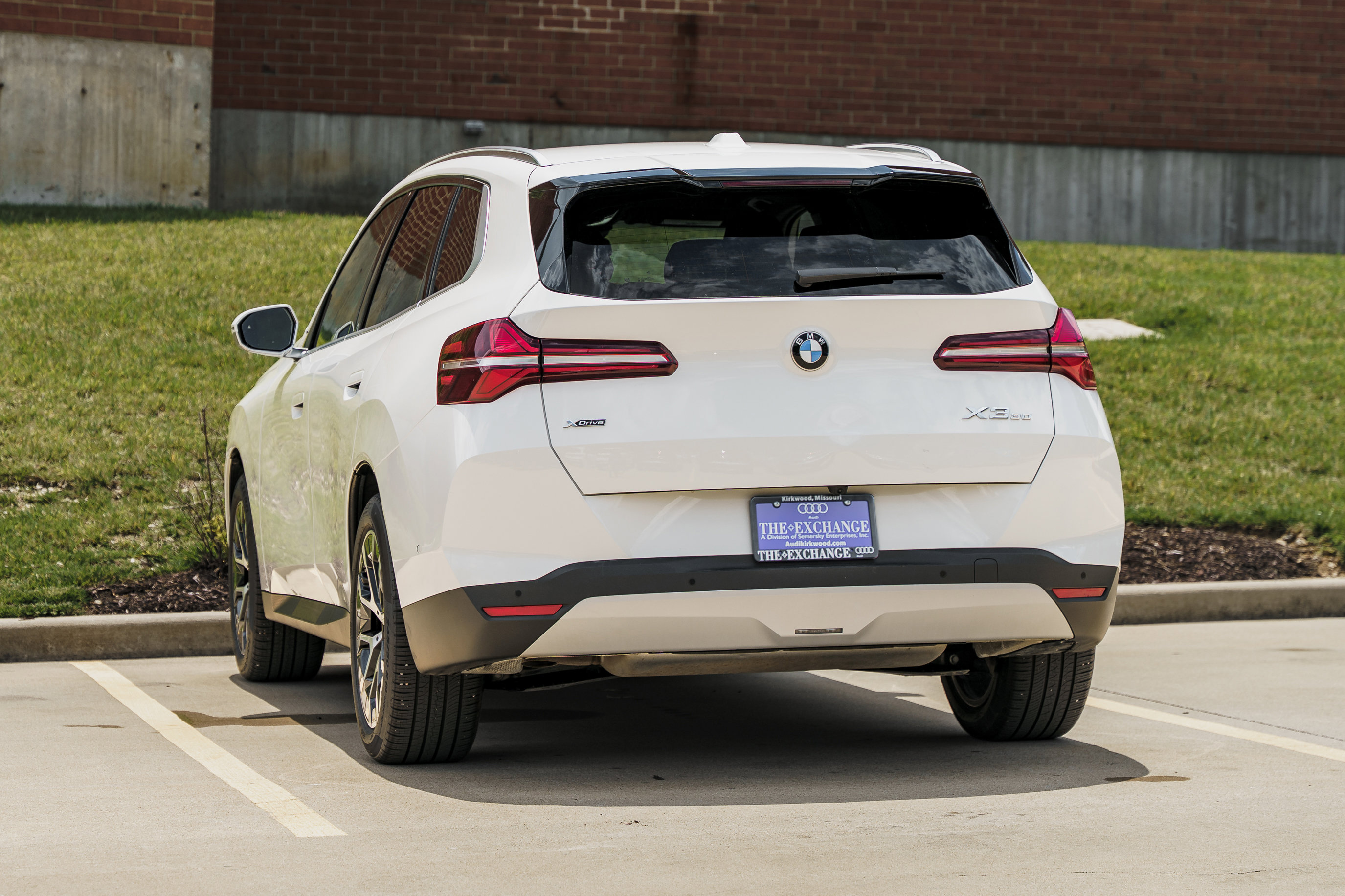Used 2026 BMW X3 xDrive30i AWD/4WD image 4