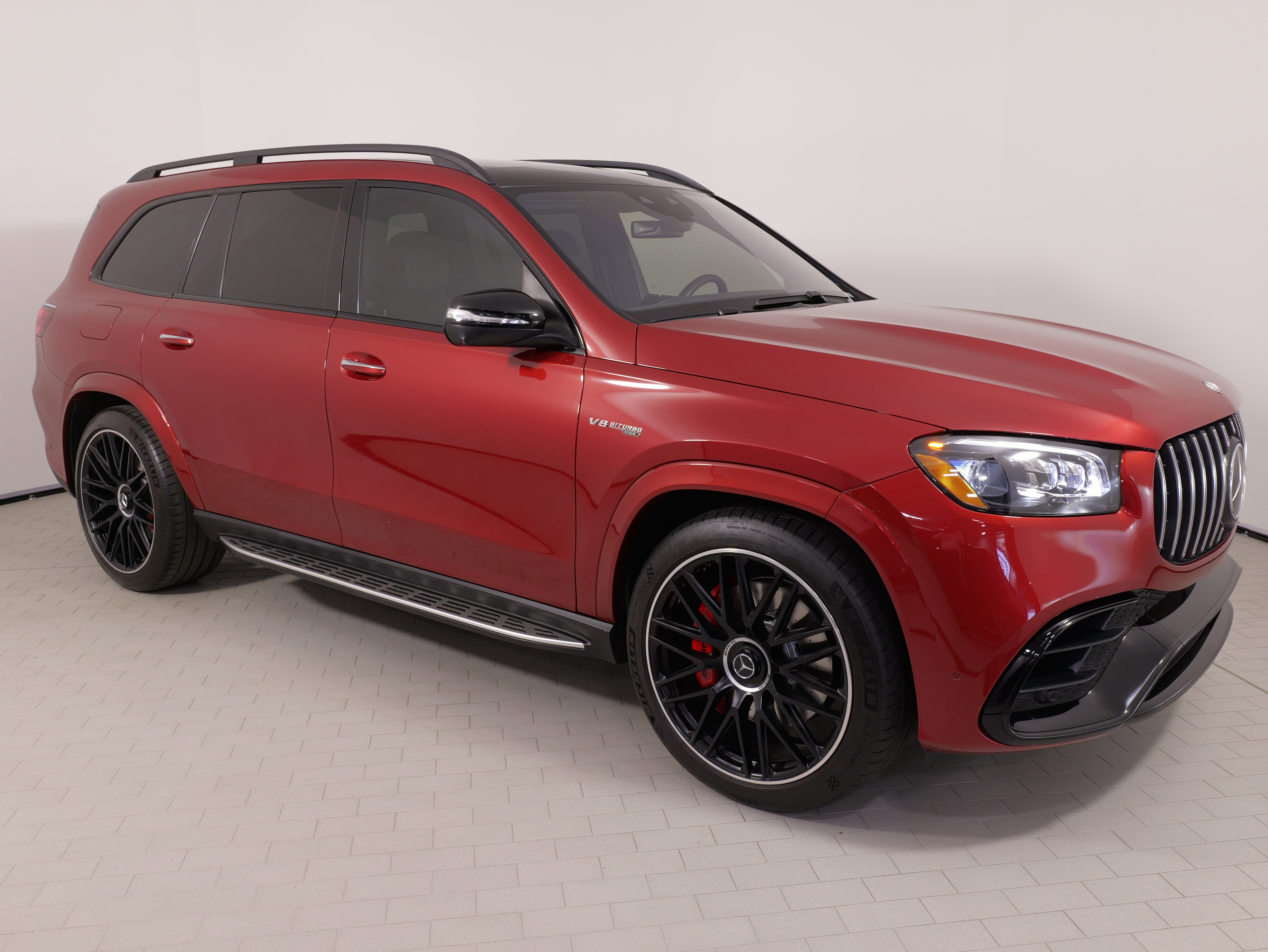 Used 2025 Mercedes-Benz GLS 63 AMG 4MATIC image 8