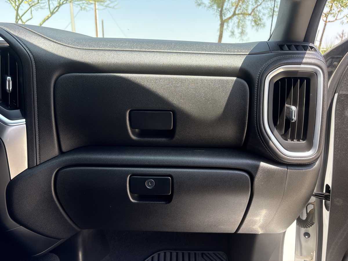 Used 2021 Chevrolet Silverado 1500 RST RWD image 18