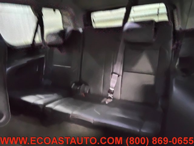 Used 2015 GMC Yukon XL Denali w/ Touring Package AWD/4WD image 14