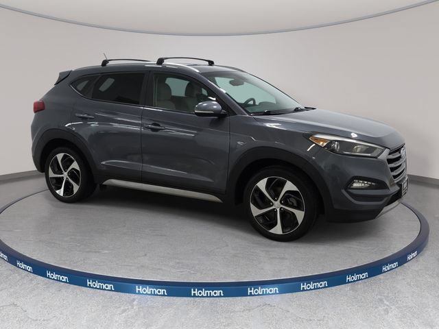 Used 2017 Hyundai Tucson Sport w/ Cargo Package FWD image 4
