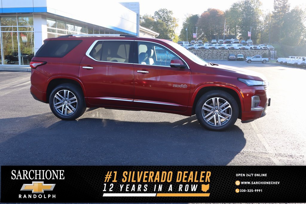 Used 2022 Chevrolet Traverse High Country