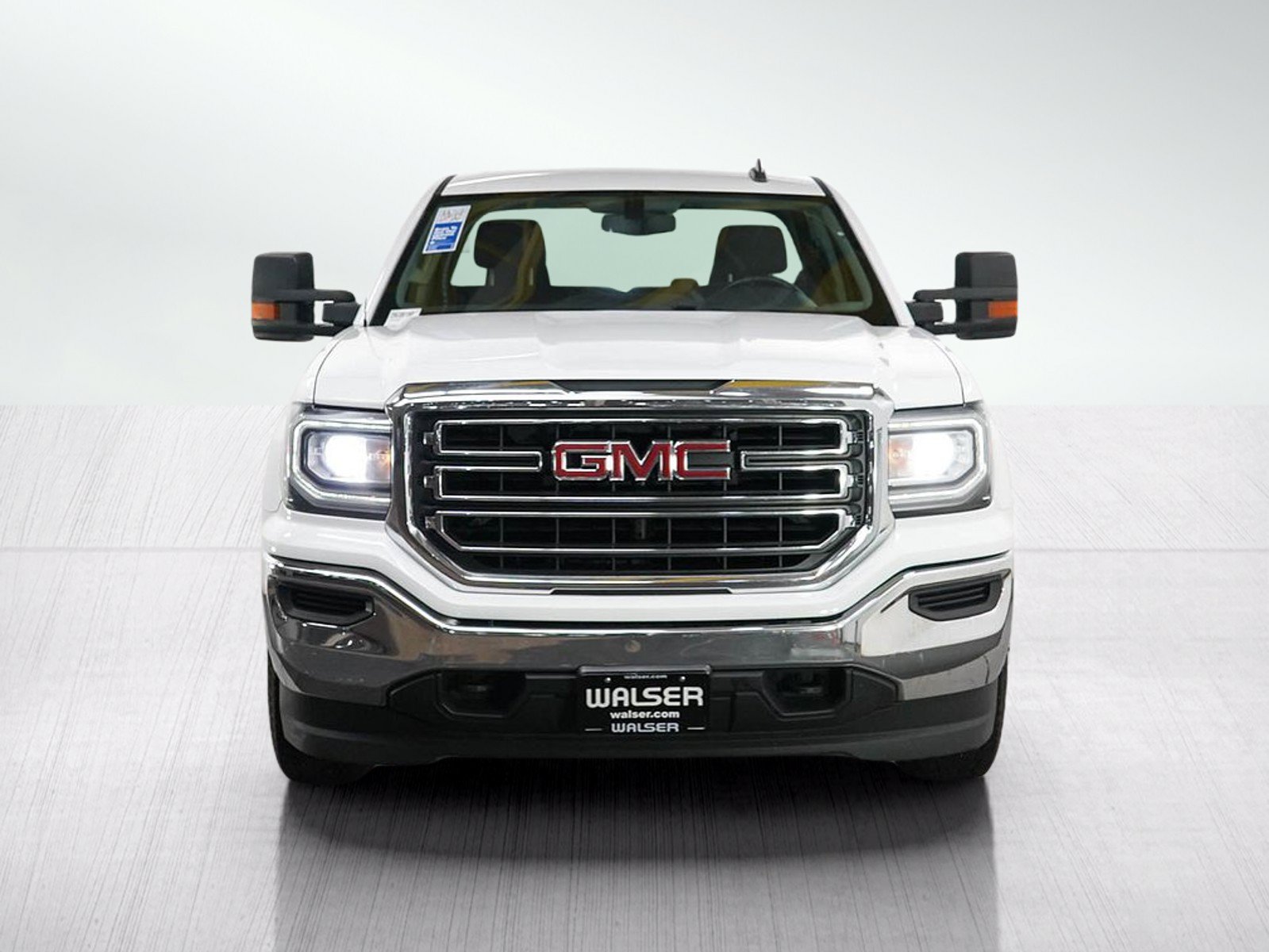 Used 2018 GMC Sierra 1500 SLE AWD/4WD image 9
