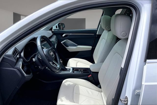 Certified 2024 Audi Q3 2.0T Premium AWD/4WD image 21