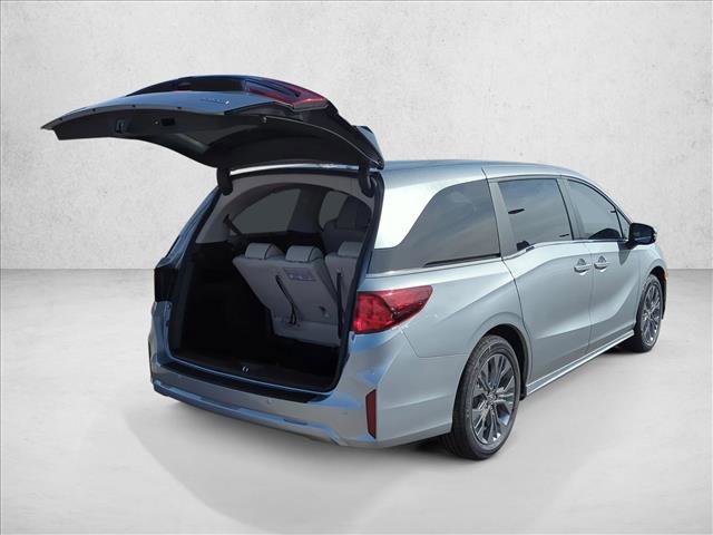 New 2026 Honda Odyssey Touring image 8