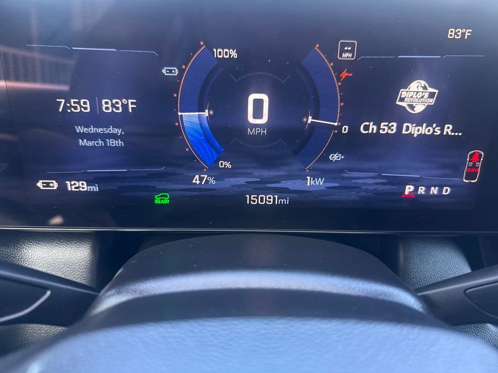 Used 2025 Chevrolet Equinox EV RS image 16