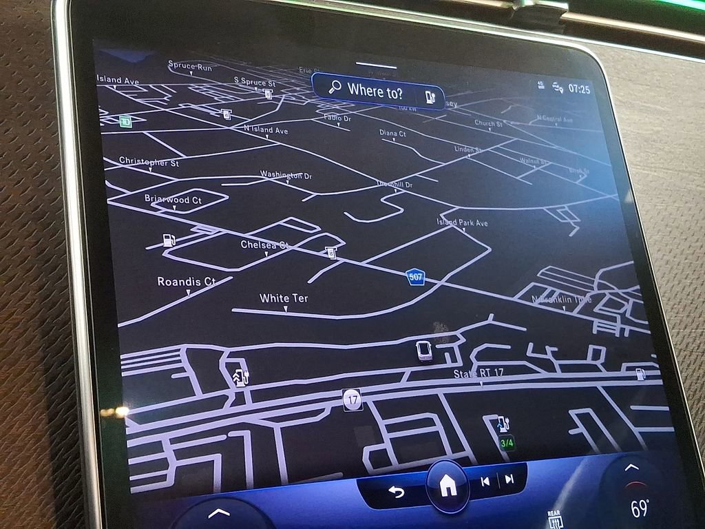 Used 2023 Mercedes-Benz EQE 350+ 350 Sedan w/ Exclusive Trim Package image 14