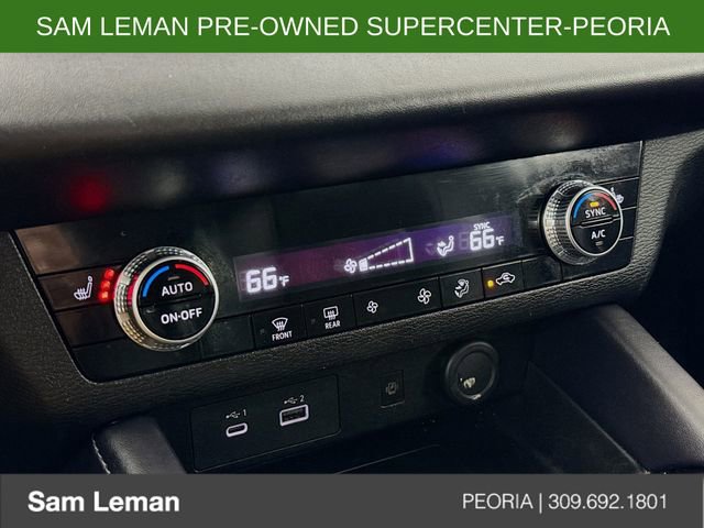 Used 2024 Mitsubishi Outlander SE image 16